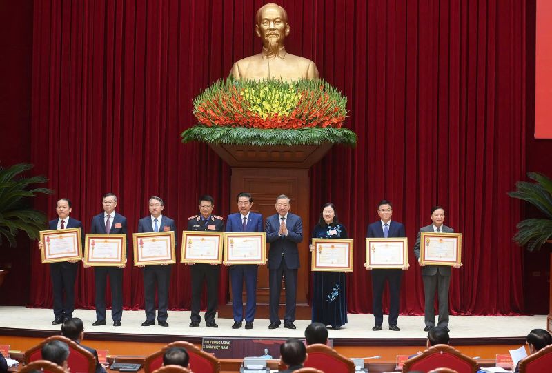 Tổng Bí thư Tô Lâm: Không để “lợi ích nhóm” cài cắm, thao túng các cơ chế chính sách